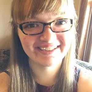 Meet your Posher, Michaela